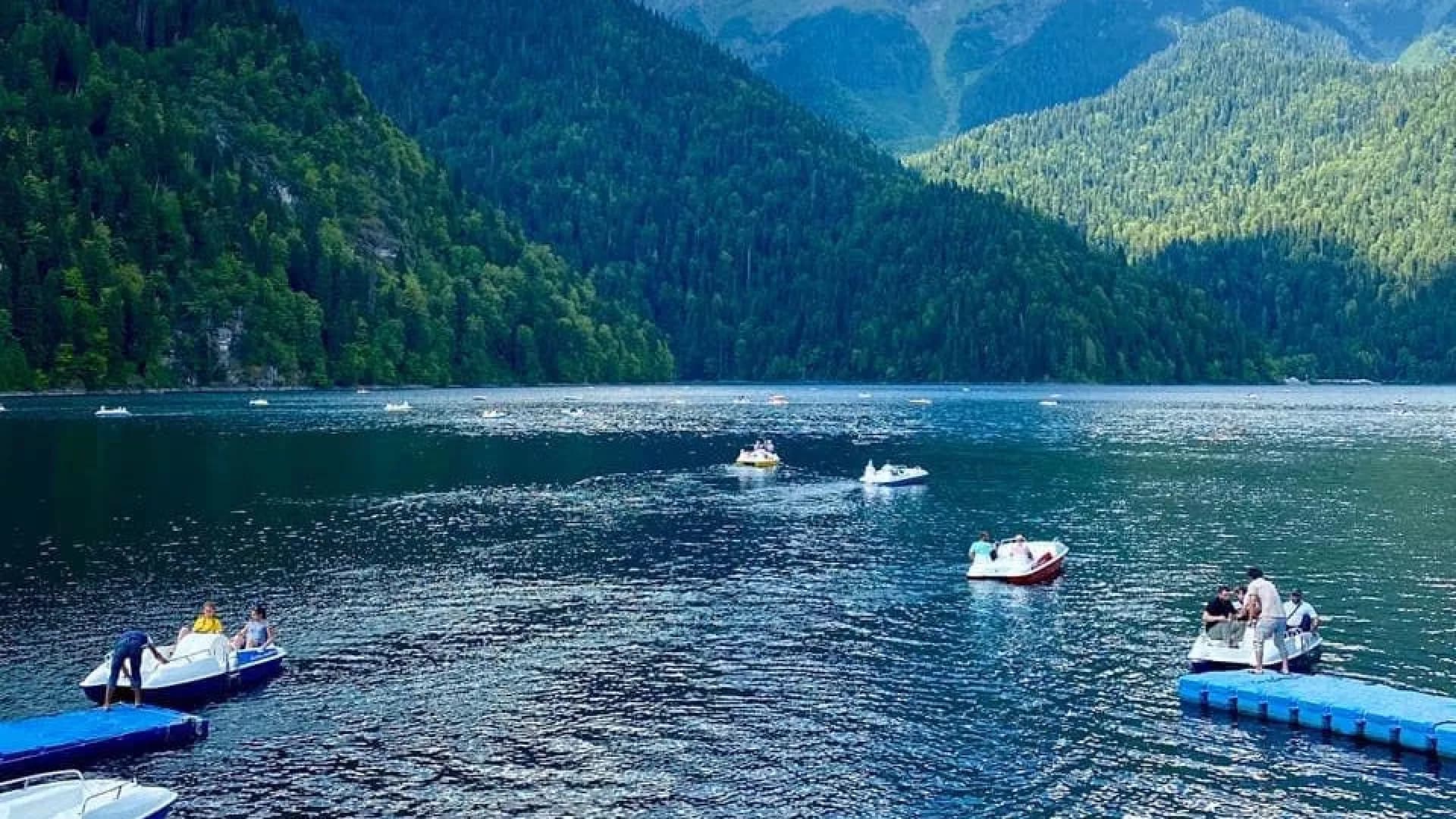 Индивидуальный тур в Абхазию на озеро Рица