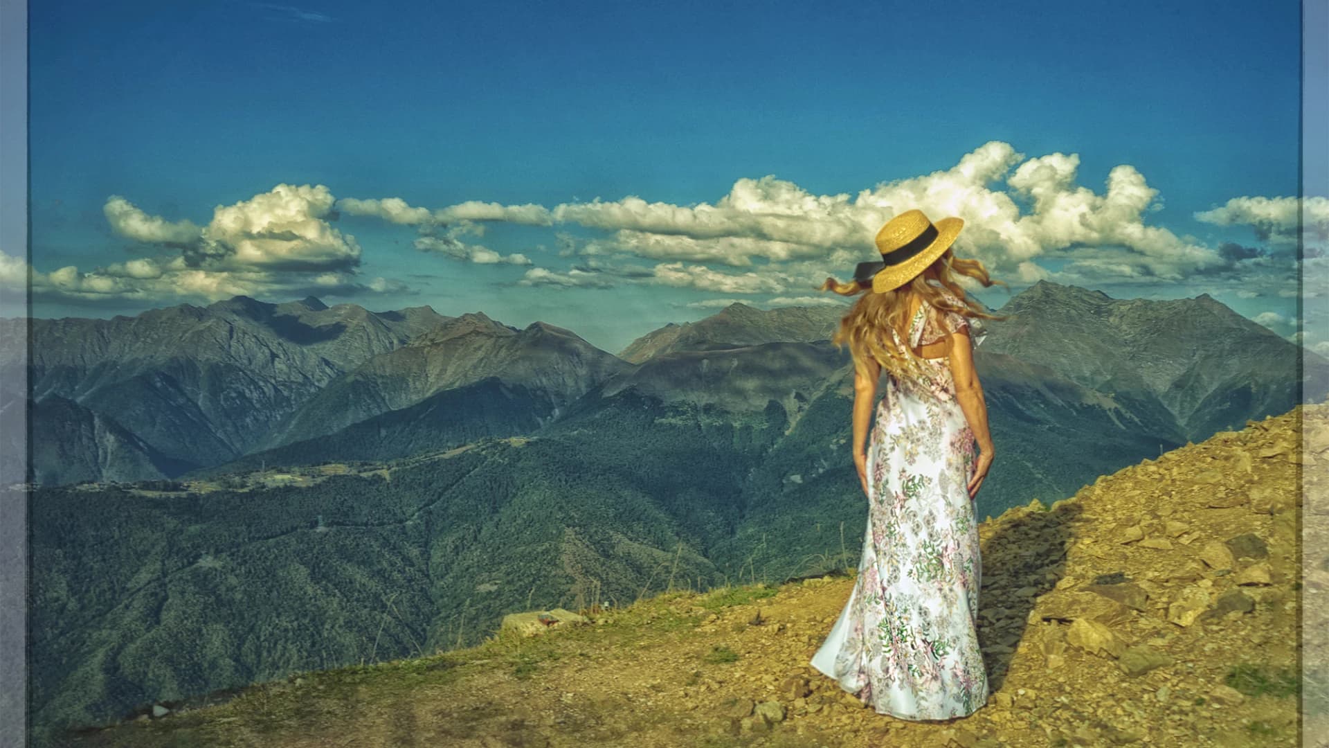 Экскурсия в горы с гидом-фотографом. Природа Красной поляны и олимпийское наследие Сочи.