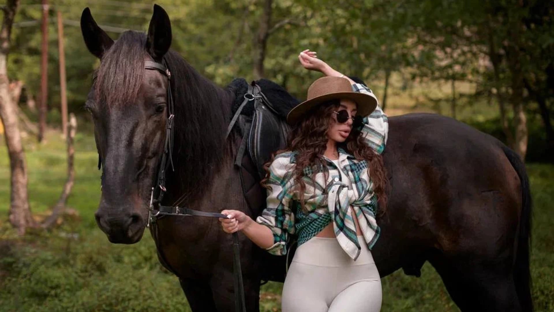 Индивидуальная прогулка на лошадях в Кудепсте