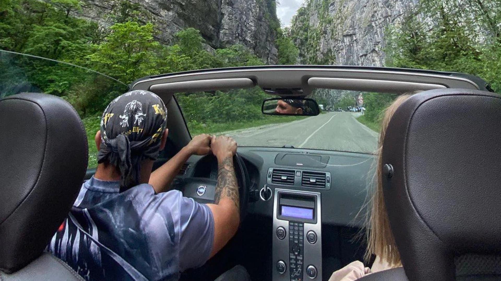 Поездка в Абхазию на озеро Рица на кабриолете с личным водителем