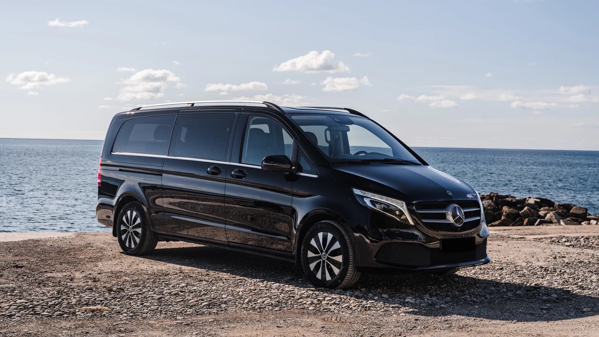Прокат Mercedes-Benz V класса 300d - Сочи, Адлер, Красная Поляна